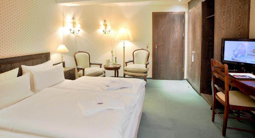 Stadthotel Patrizier Schmalkalden Δωμάτιο φωτογραφία