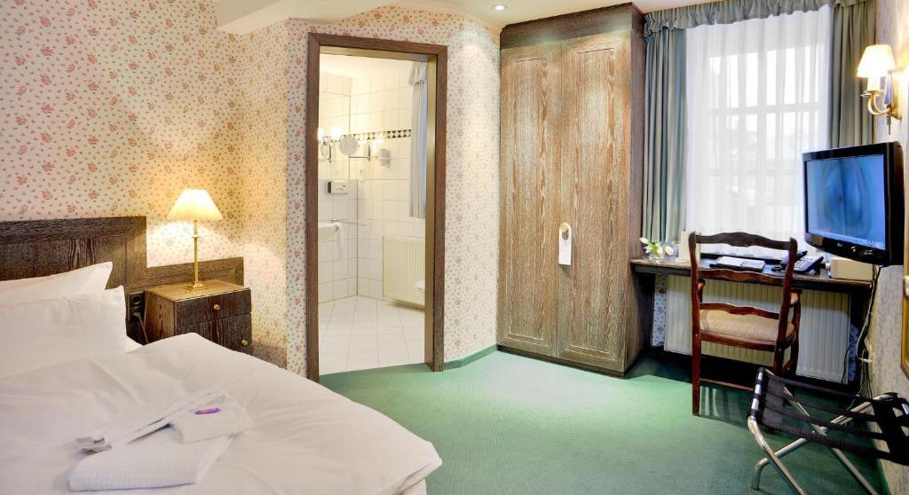 Stadthotel Patrizier Schmalkalden Δωμάτιο φωτογραφία